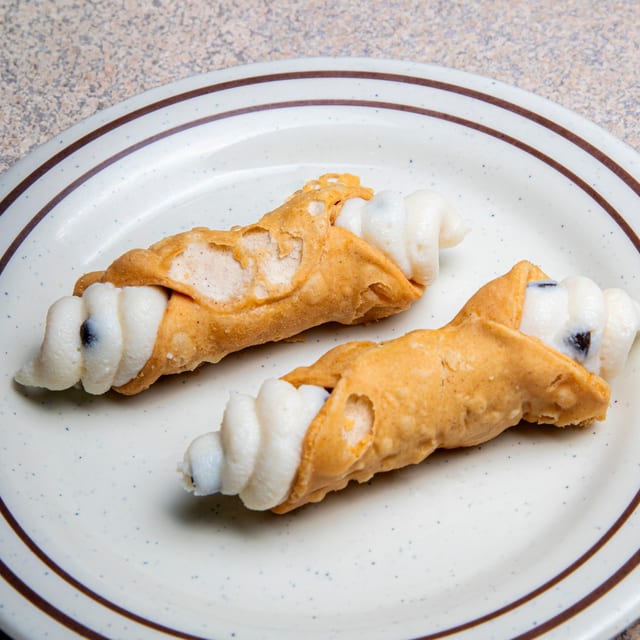 Mini Cannoli.